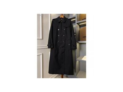 バーバリー トレンチコート ベージュ ダブルブレスト エポレット 機能性と美しさ BURBERRY
