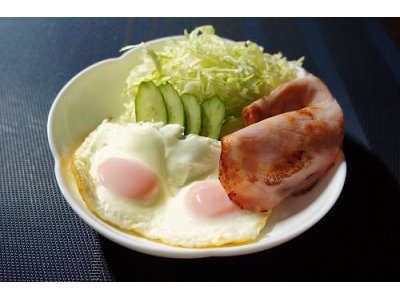 目玉焼き