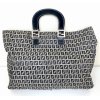 フェンディ高価買取中!!!【フェンディ ズッカ ハンドバッグ（ミニ旅行バッグ） ネイビー×グレー】を高価買取させていただきました!!!横浜青葉区緑区でブランドバッグ・お財布・小物の高価買取おまかせください！ブランドバッグ・お財布・小物の買取なら高価買取の大黒屋青葉台北口店へ！断捨離、遺品整理のご相談も承っております！！！お気軽にお問い合わせください！