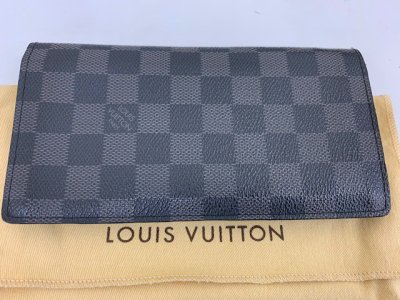 ヴィトン ダミエグラフィット 財布 高額査定となりました