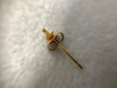 ピアス