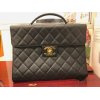 【CHANEL　シャネル　レア　ココマーク　ターンロック　ビジネスバッグ　ブリーフケース　キャビアスキン】高価買取させていただきました!!　ヴィンテージシャネル　買い取り強化中!!　古いお品物　カビ・シミがあるもの　ハガレがあるもの　シール・ギャランティーがないもの　お任せください!!　プロの査定士が高額買取☆