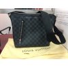 【6月24日(土)臨時休業です】【LOUIS　VUITTON　ルイ・ヴィトン　N41211　ミックPM　ダミエ・グラフィット　美品】高価買取させて頂きました!!　ブランド品のご売却は業界　最大手　老舗買取店　オレンジの看板の　大黒屋　京急久里浜駅前店にお任せ下さい☆　三浦　久里浜　横須賀　地域で数少ないプロの査定士がいるお店です!!