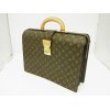 LOUIS VUITTON ルイヴィトン　セルウ゛ィエット　フェルモワール　モノグラムをお買取りさせて頂きました！｜ルイヴィトンをはじめ、シャネルやエルメス、グッチなどブランドバッグのお買取は金沢文庫駅東口徒歩２分の大黒屋金沢文庫駅東口店におまかせください!!