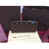 【LOUIS　VUITTON　ルイ・ヴィトン　N60015　ジッピーウォレット　ダミエ　新品】お買取させて頂きました!!　青い保護シールまでついた2015年製造の新品のお品物です…様々なご事情があるかと思いますが、新品のお品物は超高価買取させていただきます!!