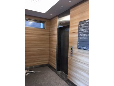 某ビルエントランス改修工事⑦