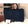 【PRADA　プラダ　1BG642　カナパ　2WAY　デニム　トートバッグ　未使用品】お買取させて頂きました!!　根強い人気のカナパトート!!　各種サイズ　各種お色　各種素材　高価買取いたします!!　出張買取も好評受付中☆046-838-6031☆までお気軽にお電話を。