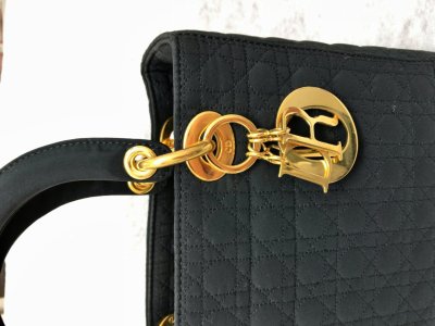バック高価買取!