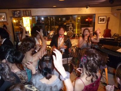 X'mas Party in DOG HOUSE♪