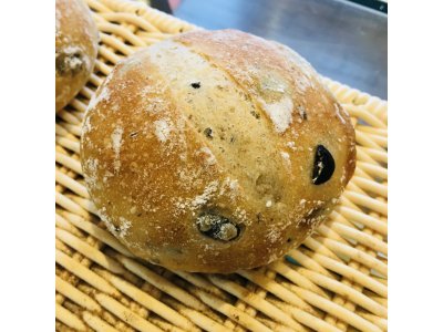 「天然酵母オリーブ」