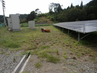 太陽光発電所のメンテナンス・草刈り作業承ります。鹿児島地区