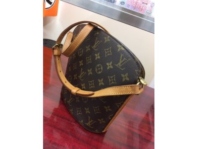 茅ヶ崎買取・寒川買取・湘南買取! ロレックス・シャネル・ヴィトン・ブランド品・金プラチナ・腕時計・チケット金券 高価買取!大黒屋茅ヶ崎エメロード店 金券ショップ 携帯スマホ ゲーム機 買取