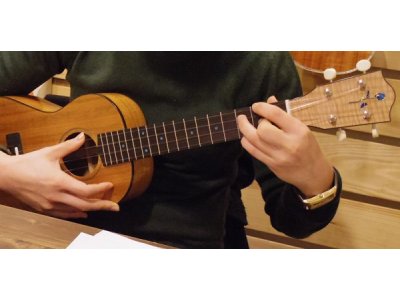 フジゲン(FGN ACOUSTIC)のウクレレ