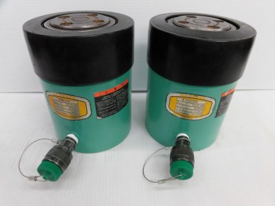 重量機械御用達のシリンダージャッキ修理完成★大阪ジャッキ製E５０ｓ５★油圧工具買取販売★