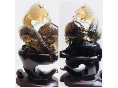 最高品質　昇龍　茶水晶の彫り物のご紹介です。