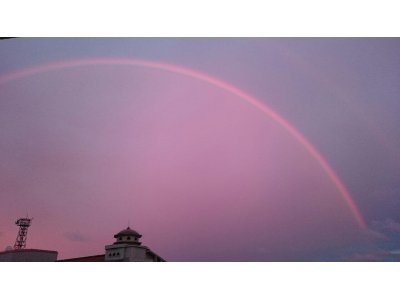 石垣島の夕日と虹空