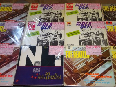 『PLEASE PLEASE ME』　UKモノラル初盤　DICK JAMES　ゴールド・パーロフォン 1P/1L　スゴイ音！！！！！！！！！