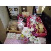 秋の花で、アルムの店内がかわいくなっています。