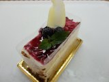 【ブルベリーのケーキ】