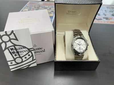 Vivienne Westwood 時計 ご売却頂きました。