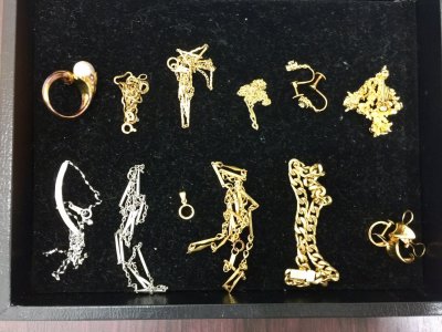 貴金属お買い取り
