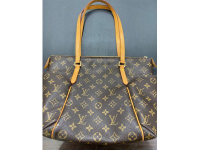 ★VUITTON買取 DAIKOKUYA 買取専門店 北千住駅前店★