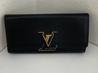 ヴィトン 財布 M61248 お買取りさせて頂きました。 期限間近のANA株主優待券 400円で販売中 金町北口店限定 取り置きご相談可能 お電話下さい
