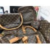 ☆モノグラム大量お持込☆　【LOUIS VUITTONのお持込が止まりません(^-^)!! ヴィトン　モノグラム　バッグ　大量に】高価買取させて頂きました!!　またまたモノグラムのバッグを大量にお持ちいただきました!!　もちろんダミエ・アズール・グラフィット・マルチカラー・ヴェルニ・エピ・タイガ・コレクション・限定・デニム…などの各種ラインもお任せください!!