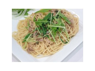 カフェケイアンドユウです。只今、ランチタイム15:00まで継続中、席にまだ余裕ございます。