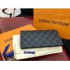 ☆新品・未使用品も高価買取☆　【LOUIS VUITTON ルイ・ヴィトン　ポルトフォイユ・ブラザ　N62665　ダミエ・グラフィット　新品】高価買取させて頂きました!!　プレゼントで頂いたお品物　買ったものの使わずに眠っているお品物　是非、お早めに大黒屋にお持ち下さい!!　高価買取致します(^-^)!!