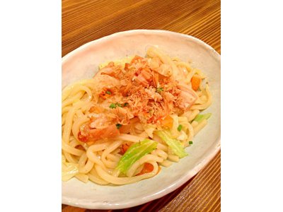 チュルッとね☆　【鶏唐入り　焼うどん】