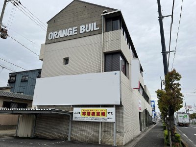 幹線道路沿いのテナント