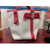 ♪ブランド品高価買取♪　【Salvatore　Ferragamo　サルバトーレ・フェラガモ　キャンパス　リボントートバッグ　中古美品】高価買取させて頂きました!!　エルメス・ヴィトン・グッチ・フェンディ・セリーヌ・バレンシアガ・プラダ・ミュウミュウ・コーチなどなど各種ブランド品高価買取させて頂きます(^-^)!!