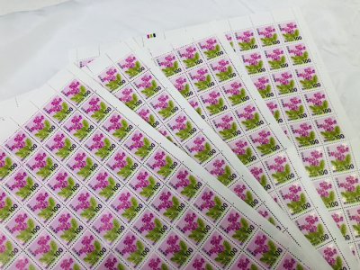 100円の100面シートお買取致しました!