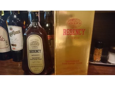 本日6日(火)は17:30より営業します。  タイブランデー「REGENCY」初入荷です。 友人にお願いしてハンドキャリーの直輸入です。