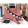♪今、流行のデザインは特に高価買取♪　【PRADA　プラダ　1BA103　パラディグム　2WAY　ハンドバッグ　ショルダーバッグ　サフィアーノ　新品】高価買取させて頂きました!!　業界歴10年以上のベテランの買取査定士がお客様のお品物を1点1点丁寧に査定致します☆　口コミ多数!!　リピートのお客様の多い評判の良い買取店は大黒屋 京急久里浜駅前店です!!