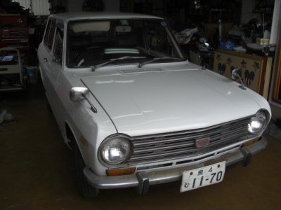 こんな車知ってる？　昭和の風がニシモーに吹いてます