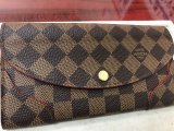 新作ブランド財布 高価買い取り中!