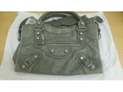 バレンシアガ バック 買取しました