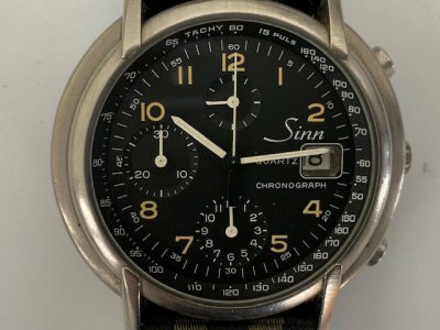 ジン(Sinn) クオーツ腕時計 高価買取りさせて頂きました。 止まったクオーツ腕時計「そのまま」お持ち下さい ドイツの時計メーカー「Sinn ジン」の価値がわかります!
