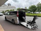 雨よけを狙って停車な日でした