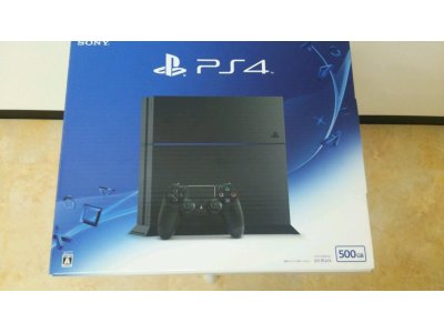 プレステ4買取しました。質岡崎質屋岡崎市貴金属ジュエリー金プラチナ時計ロレックスオメガブランドバックルイヴィトンシャネル携帯スマートフォン商品券株主優待券図書カードクオカードのお買取は地域No1高価安心買取&質の大黒屋質岡崎店にお任せ下さい。