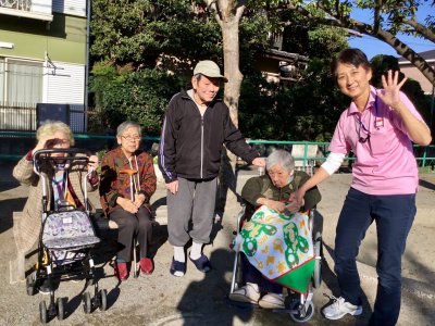 チャオは賑やかです。