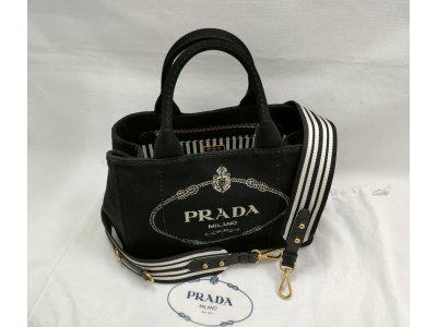 大黒屋 秦野店です。 3月29日(水) 本日も皆様のご来店、心よりお待ちしております! 【PRADA プラダ カナパ】 ブランドバッグ ・ブランド時計 中古品 買取強化中!!