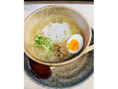 何でも屋、花あかりです