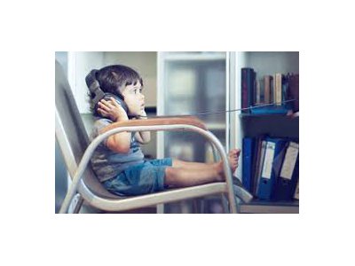 なぜ勉強中に音楽を聴く人が多いのか