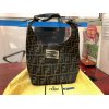 ☆ヴィンテージバッグ買取強化中☆　【FENDI　フェンディ　ズッカ　ショルダーバッグ　マンマバゲット　ズッキーノ　ヴィンテージバッグ】高価買取させて頂きました!!　ヴィンテージ・アンティークブームです(^-^)!!　古いお品物も積極的に高価買取中!!　ヴィトン・フェンディ・シャネル・エルメス・セリーヌ・プラダ・グッチ・ディオール・などなどお任せください(^-^)!!