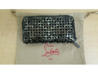 ルブタン財布買取しました。質岡崎質屋岡崎市貴金属ジュエリー金プラチナダイヤモンド時計ロレックスオメガブランドバックルイヴィトンシャネルエルメス携帯スマートフォン商品券株主優待券図書カードクオカードのお買取は地域No1安心高価買取&質の大黒屋質岡崎店にお任せ下さい。