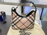 バーバリー ワンショルダーバッグご売却頂きました。