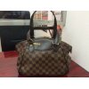 明日11月7日(土曜)お休みいただきます【LOUIS　VUITTON　ルイ・ヴィトン　N41117　ヴェローナPM】人気のダミエライン!!　高価買取させて頂きました(^-^)!!　ダミエ・エベヌ　　ダミエ・アズール　　ダミエ・グラフィット　は比較的中古の出回りが少ない為強化買取中!!